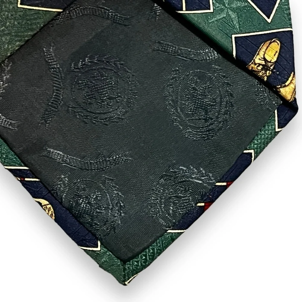 Vintage Tommy Hilfiger Neck Tie 100% Silk Novelty Golf Print Green Made in USA